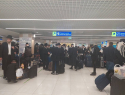 Паломники изгадили аэропорт Кишинева: сначала обделались у самолета, потом - в автобусе
