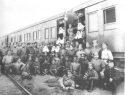 Тайна снимка с Есениным на бессарабской станции Новоселица.  К 130-летию со дня рождения великого поэта