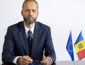Посол ЕС в Молдове не согласен с обвинениями в "краже" Дня Победы 