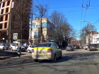 Экипаж полиции нарушил правила прямо в центре города, обыватели возмущены