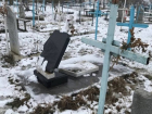 За информацию о вандалах, осквернивших кладбище в Кэрпиненах, предложено вознаграждение