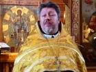 Героем скандального видео стал спевший "Мурку" личный секретарь изгнанного из Москвы архиепископа Тираспольского 