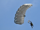 Боец спецназа скончался после прыжка с парашютом в Приднестровье