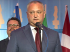 Внедрение европейских норм в Молдове должно сводиться не к значкам и флагам, а к реформам, - президент 