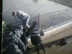 Подростка спасли в последний момент – не дали прыгнуть с моста в Тирасполе 