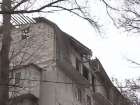 Жителям десятков домов в Кишиневе угрожают смертельные мансарды