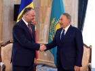 Президент Молдовы встретился с главой Казахстана