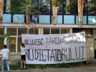 Чиновники втихую разрешили быстро снести кафе Guguță 