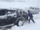 Снежный Армагеддон обрушился на Украину: пострадали люди