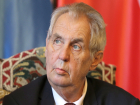 Эхо молдавской истории с парспортом? Президента Чехии хотят сместить с дожности