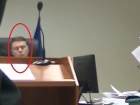Уснувшего во время заседания судью Апелляционной палаты Кишинева сняли на видео