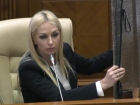 Шоу в молдавском парламенте: Таубер пытается защититься от «радиации» Нэстасе