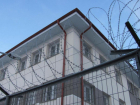 Оставленные родителями: Как подростки в Молдове попадают за решетку