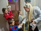 Проект «Новогодние желания для Деда Мороза - Илана Шора» в Бельцах: маленькие и юные бельчане получили долгожданные подарки
