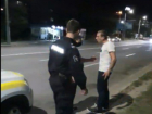 В Кишиневе наряд полиции едва не стал жертвой пьяной толпы
