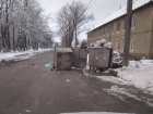 Хулиганы перевернули мусорный бак в Бельцах