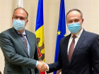 Канду встретился с румынским послом и пообещал ему унирю по PRO-молдавски