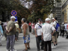 Разгневанные пенсионеры провели протест у примэрии Кишинева из-за закрытия блошиного рынка