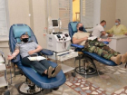 Молдавские военные с министром добровольно сдали кровь