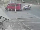 За секунду до смерти: на видео попало, как три девушки чудом избежали ужасной гибели в Одессе