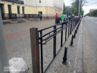 В центре Кишинева установили новые антипарковочные ограждения