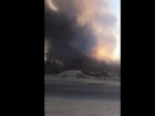 Опасный пожар в селе Буковац - пламя подобралось к заправочной станции