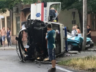 Машина скорой помощи перевернулась в центре Кишинева: три человека пострадали