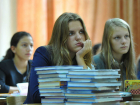 Школьные учебники объявили молдаван и румын одним народом