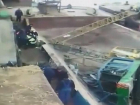  В джурджулештском порту кран упал на баржу, водитель в критическом состоянии 