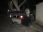 На Старой Почте водитель разбил вдребезги свой VW Golf и скрылся с места аварии