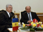 Бэсеску рассмешил Воронина предложением занять пост президента Великой Румынии