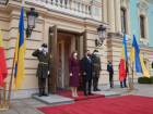 Зеленский: мы ценим, что Майя Санду не боится называть Крым украинским