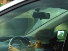 Двухлетнюю девочку посадил за руль автомобиля в Кишиневе ее безответственный отец
