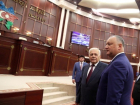 Укреплять и расширять двусторонние отношения Молдовы и Азербайджана намерен президент 