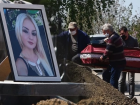 В Бельцах проводили в последний путь самую молодую жертву коронавируса - ее легкие буквально сгорели