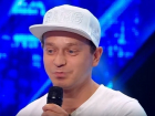 Русскоязычного исполнителя из Кишинева сравнили с Eminem и одобрили на румынском конкурсе X-Factor 