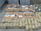 Молдаванин попытался провезти 400 кг орехов контрабандой в Беларусь, но был задержан