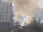 Сильный пожар на Рышкановке - горит частный дом