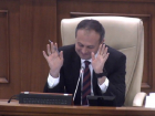 Коммунист Воронин заставил Канду «поднять руки вверх»