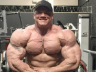 Знаменитый бодибилдер умер по нелепой случайности 