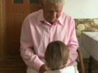В селе на левом берегу Днестра 82-летний мужчина растит трехлетнюю дочь