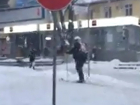 Это март, детка: на улицах Кишинева заметили весеннего лыжника 