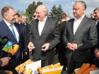 Лукашенко в Молдове связал резонансное отравление Скрипалей с изменением цены на нефть