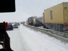 Транспортный коллапс: трассу  Одесса – Киев парализовал  снегопад