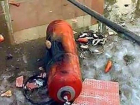 ﻿Беспечный курильщик отлетел на несколько метров после взрыва газового баллона в Ниспоренах 