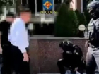 В Кишиневе задержали двух мужчин, подозреваемых в торговле влиянием для аннулирования штрафов
