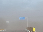 В Новоаненском районе сильные ветра привели к настоящей песчаной буре