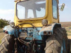 В Каушанском районе мужчину раздавил насмерть его же трактор