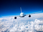 Гуляющего по облакам человека сфотографировали шокированные пассажиры самолета 