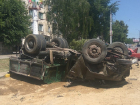 Отказали тормоза: неуправляемый самосвал с песком раздавил три машины в Дубоссарах
